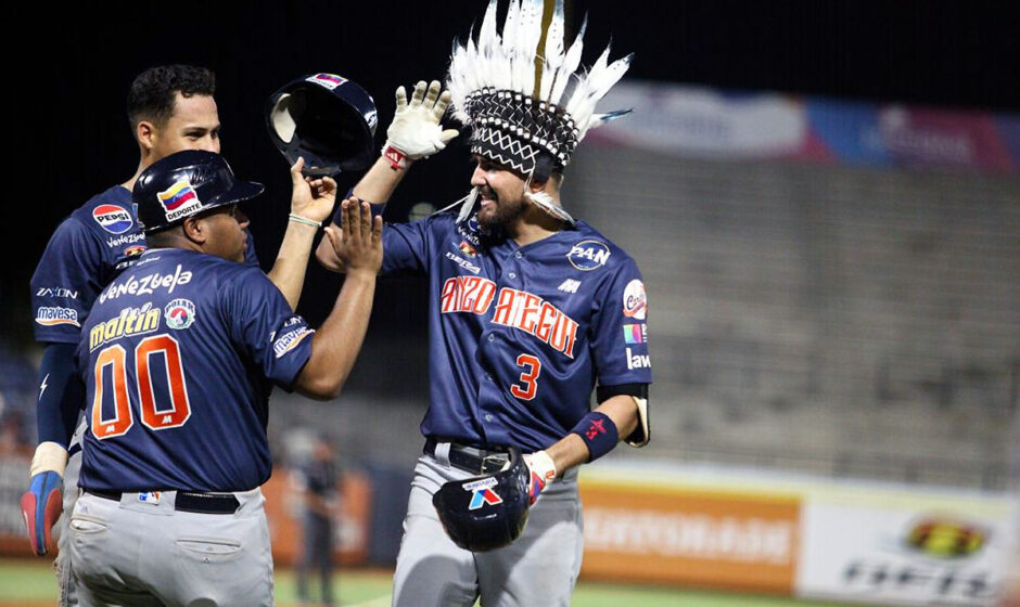 Caribes