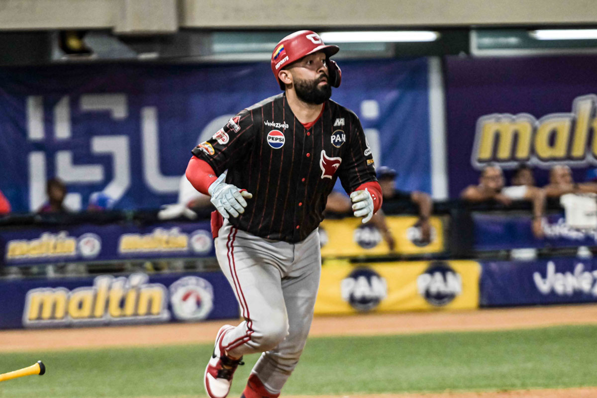 Cardenales sigue enrachado con victoria sobre Tiburones