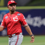 Cardenales batalló con victoria sobre Águilas, pero no le alcanzó
