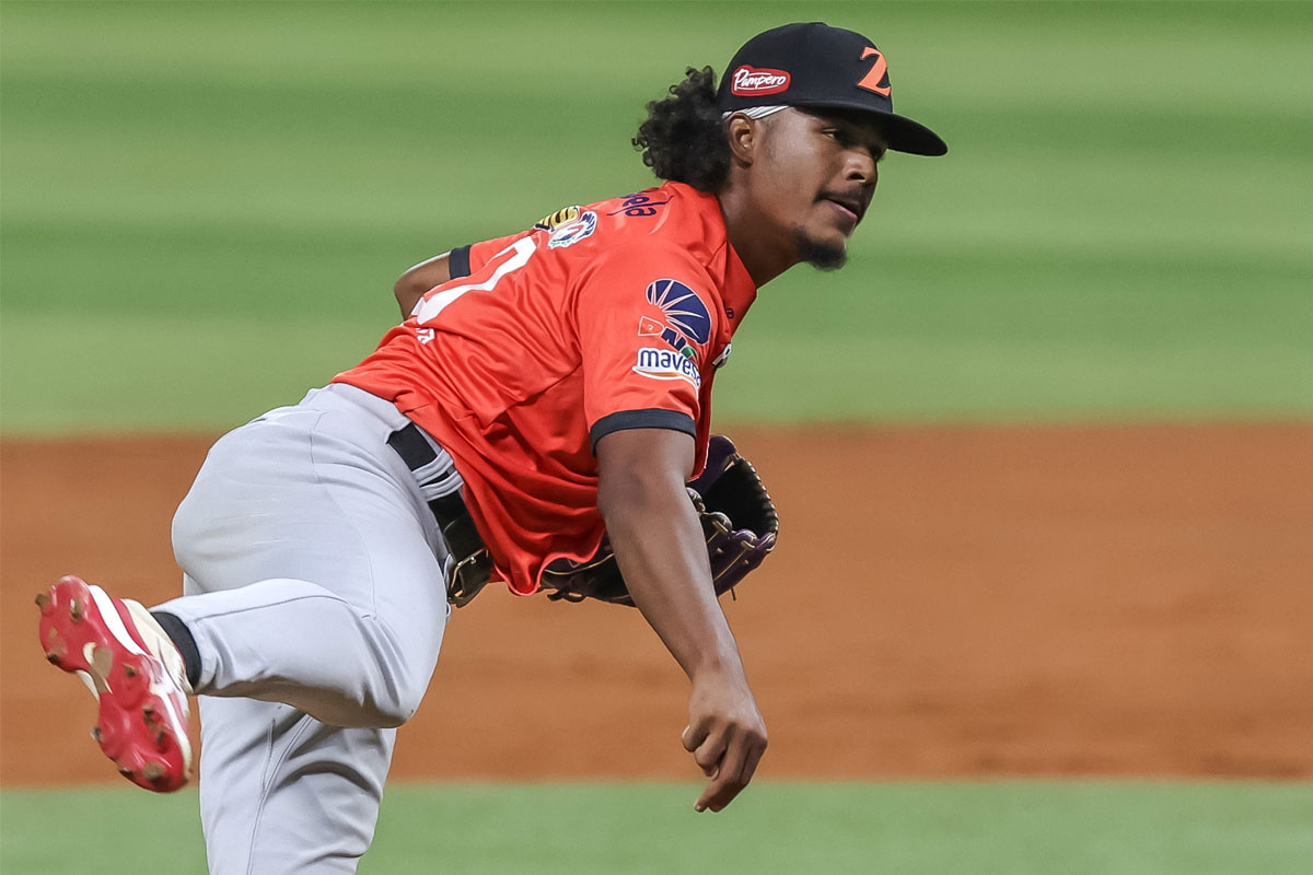 Eybersson Polanco crece y madura con las Águilas de la mano de Wilson Álvarez