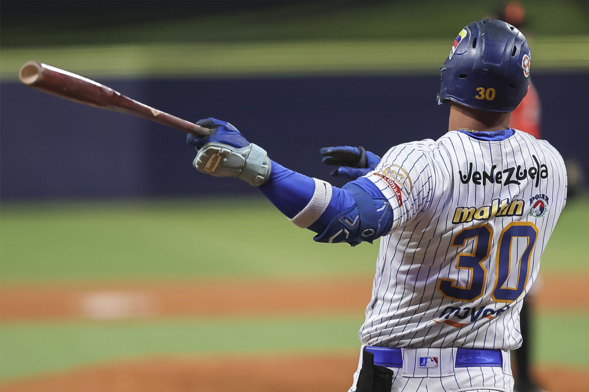La ofensiva de Magallanes sigue encendida y castigó al Zulia