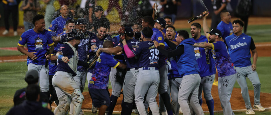 Contra Viento y Marea