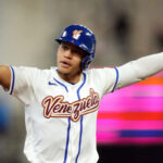 Luis Arráez comandó el festín ofensivo de Venezuela ante Israel