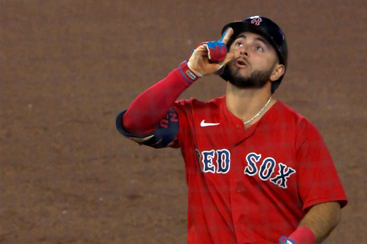 Wilyer Abreu se apuntó un registro en su carrera