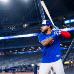 Albert Suárez fue designado para asignación por Baltimore