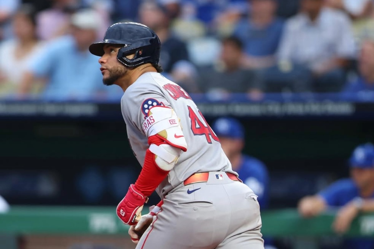 Willson Contreras llegó a las 10 temporadas con doble dígito de jonrones