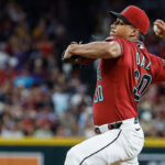 Leones adquirió al prospecto Josué Briceño en un cambio múltiple con Caribes