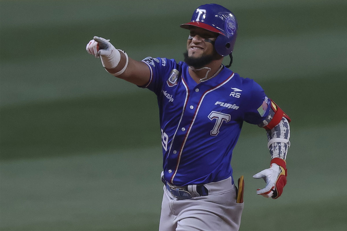 Zulia adquirió a Luis Matos desde La Guaira por Simón Muzziotti