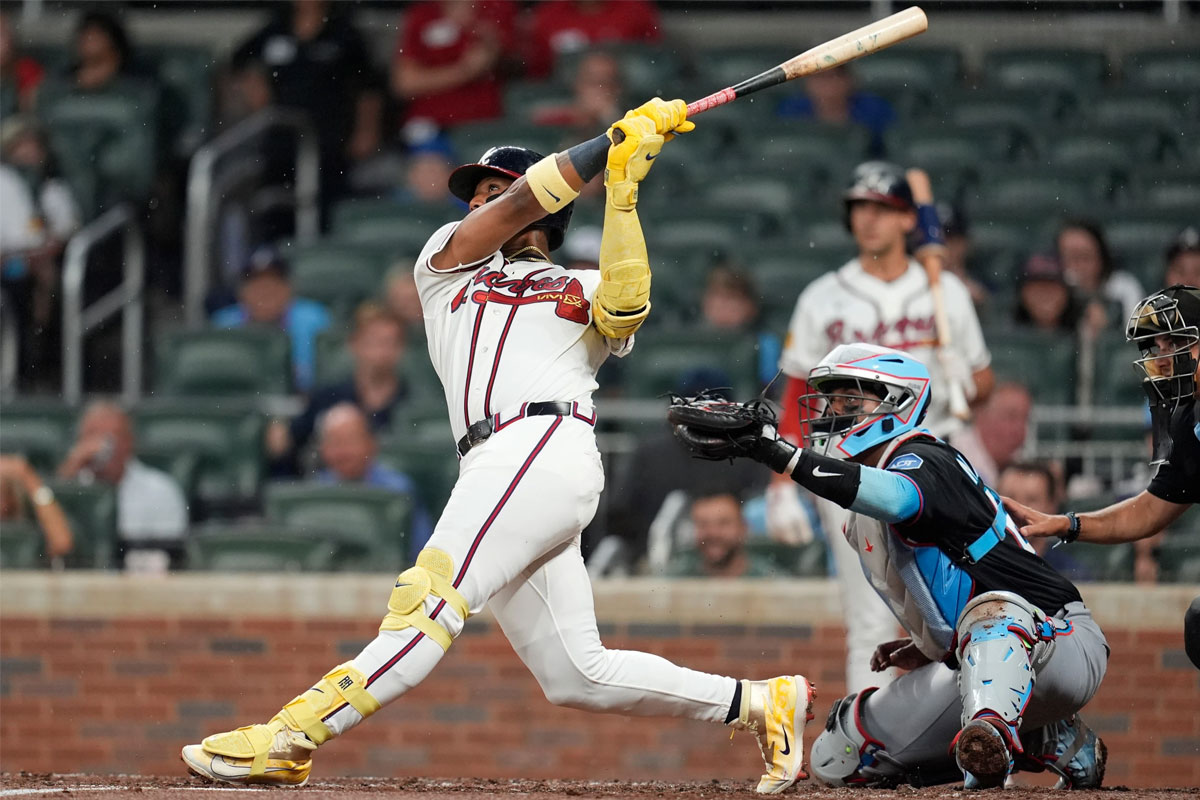 Ronald Acuña Jr. elevó a 16 sus juegos de múltiples jonrones