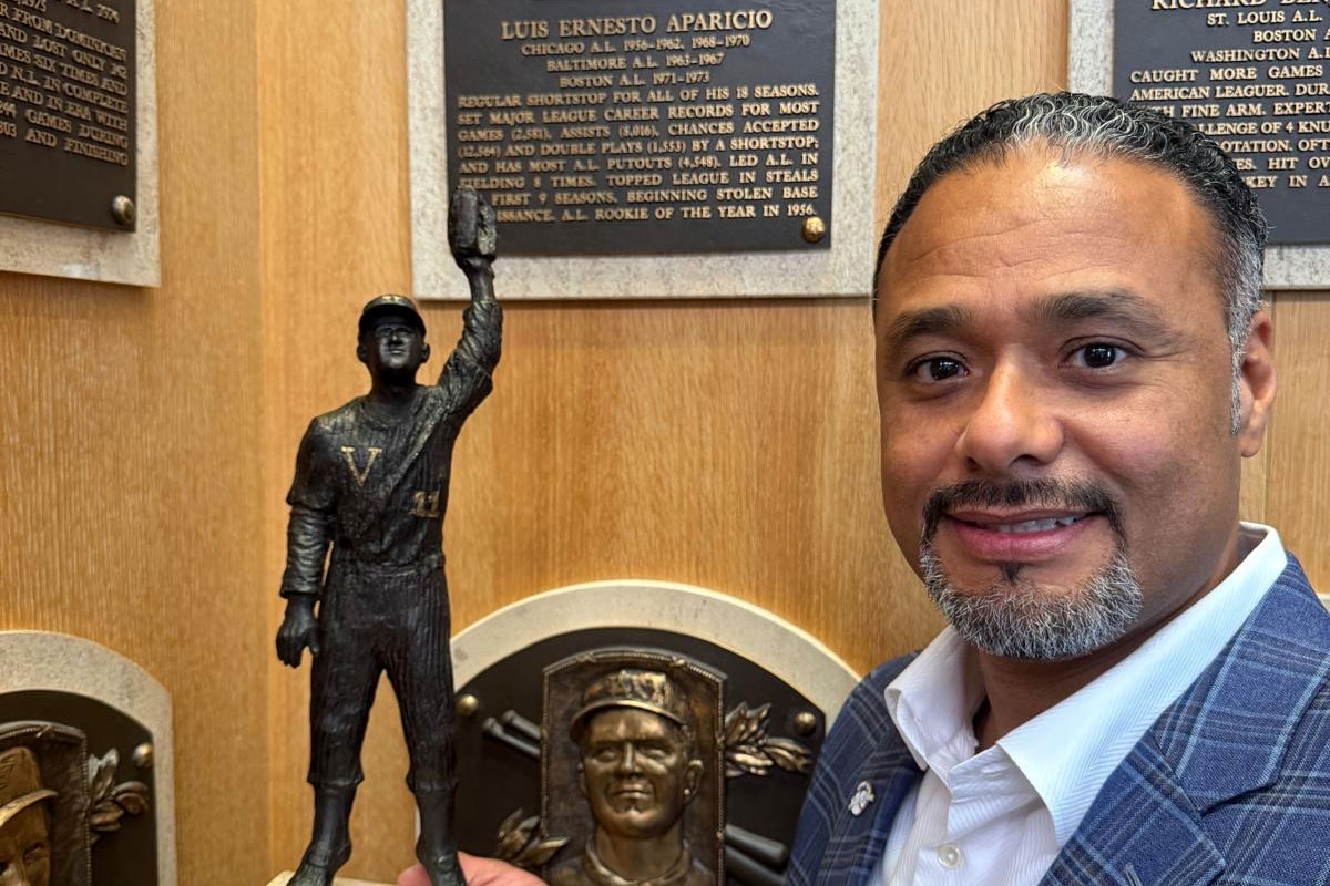 El Premio Luis Aparicio llegó a Cooperstown de la mano de Johan Santana