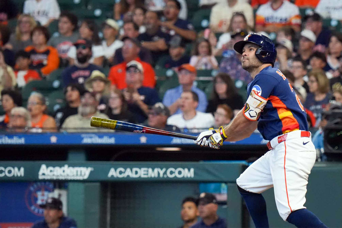 José Altuve atraviesa por su mejor momento en la temporada y asciende en una lista histórica