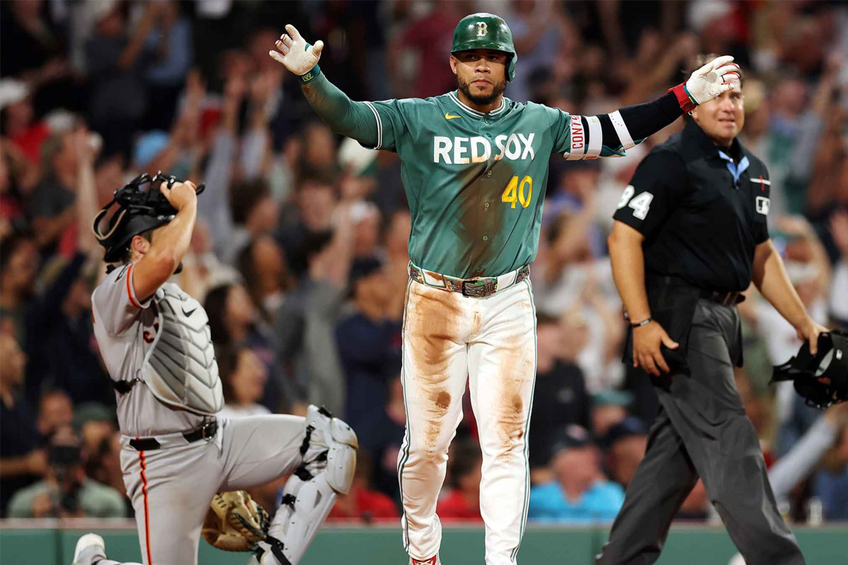Willson Contreras se metió en la historia de Boston