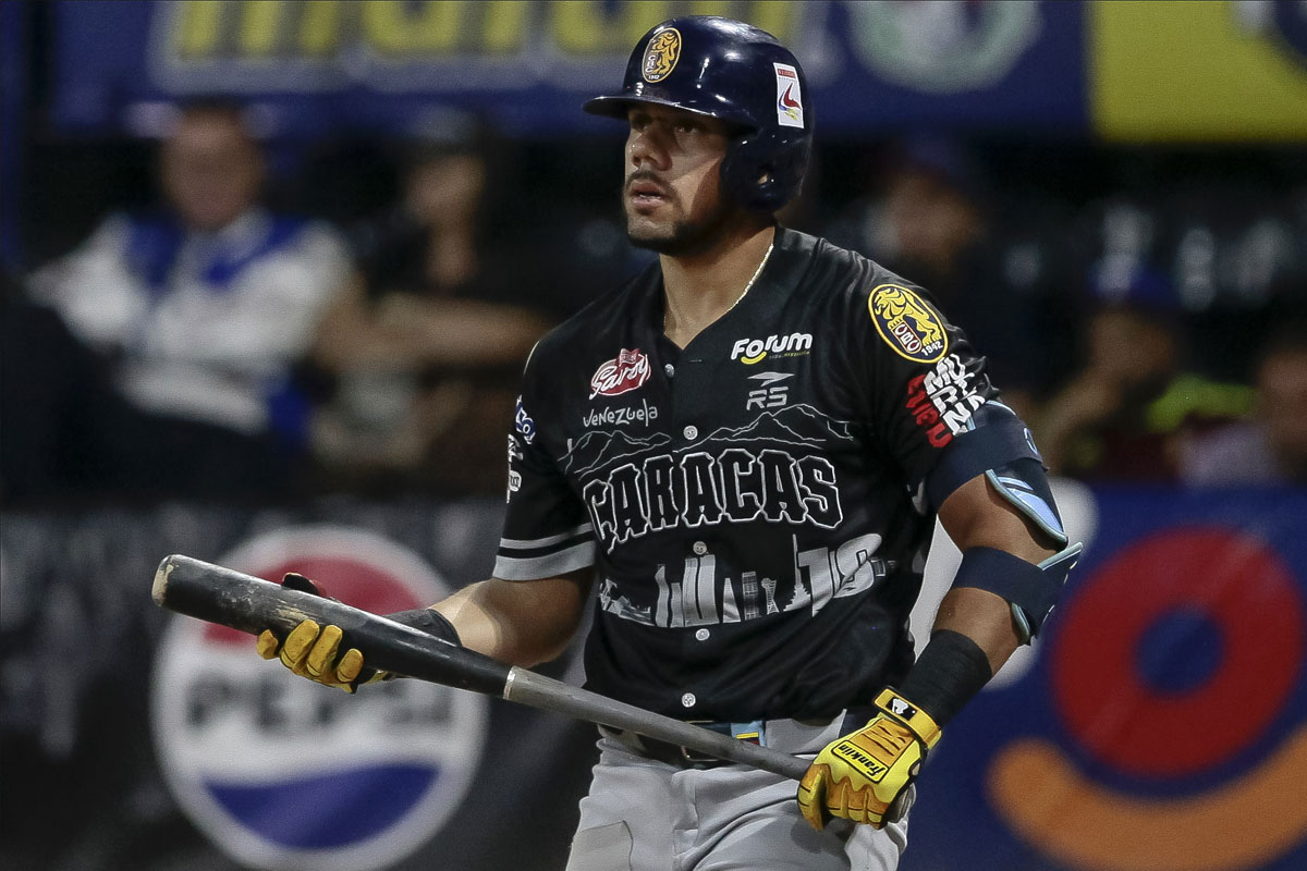 Leones y Tigres pactaron cambio