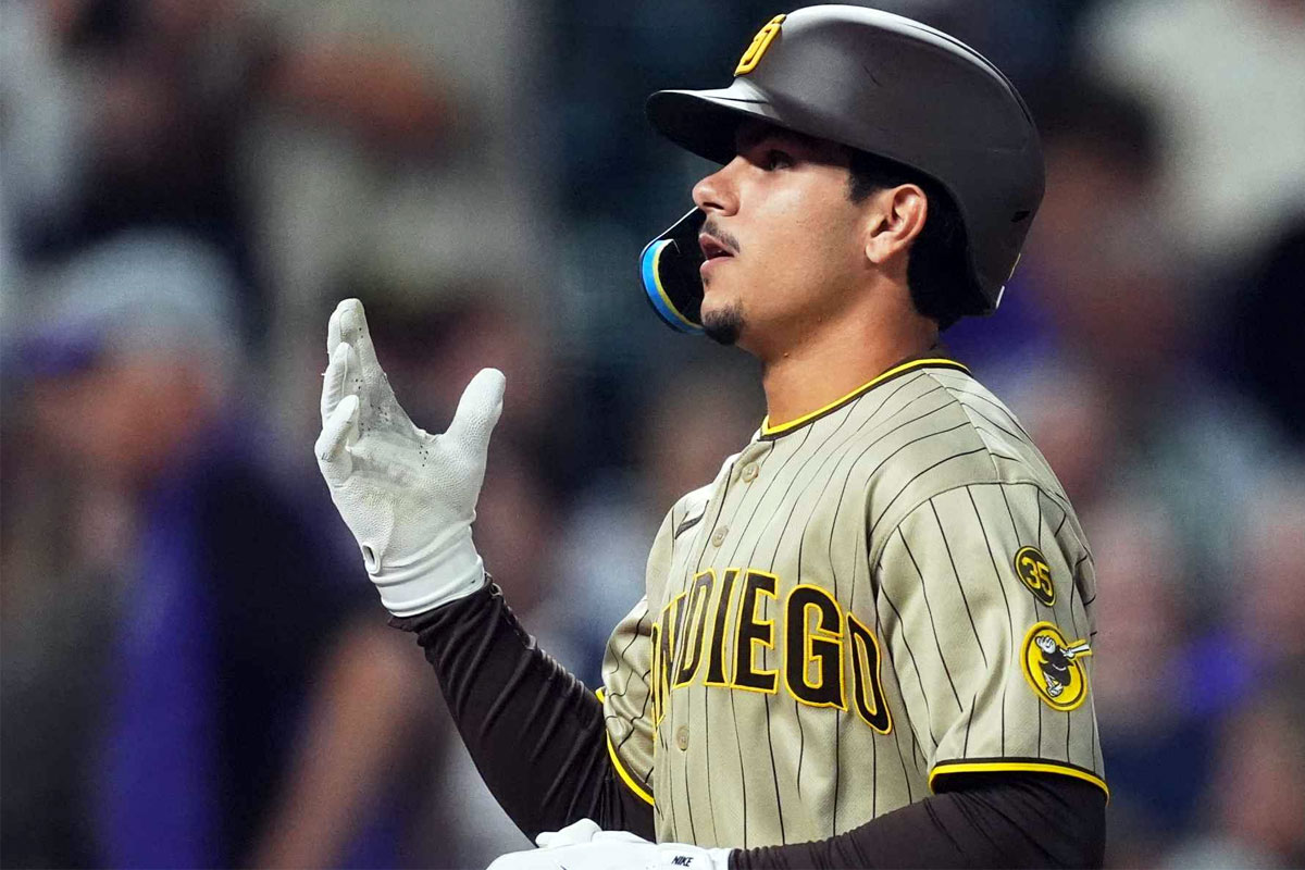 Ethan Salas hizo historia con su primer partido de dos jonrones