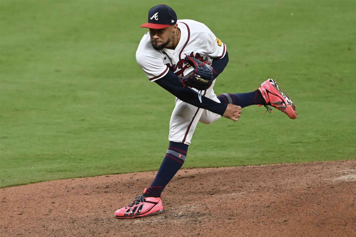 Robert Suárez reapareció con Atlanta
