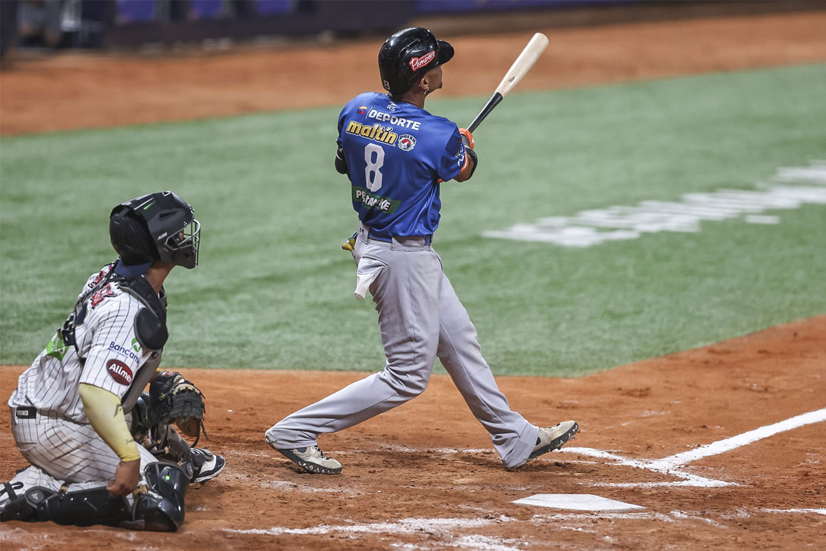 Los Tigres cortaron su racha de derrotas y frenaron al Caracas