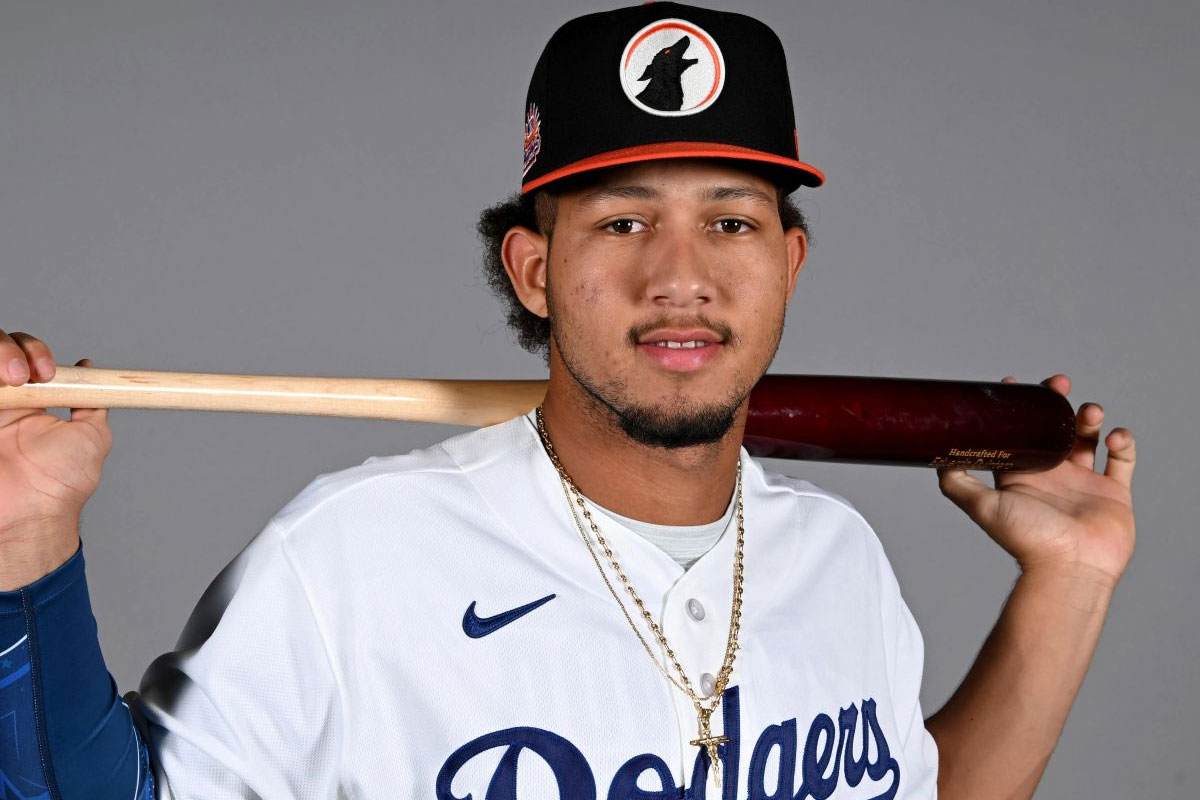 20 prospectos venezolanos muestran sus habilidades en la Liga Otoñal de Arizona