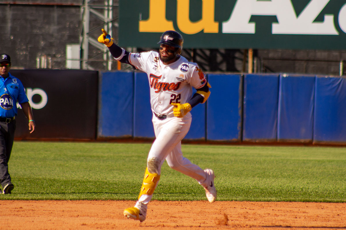 Keyber Rodríguez sentenció a La Guaira y mantuvo la racha ganadora de los Tigres