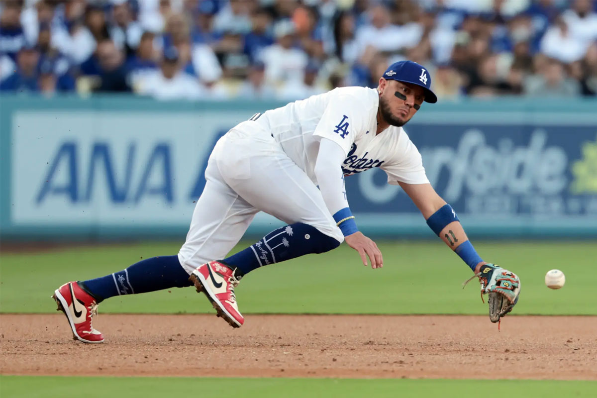 Miguel Rojas anunció su retiro y asumirá un rol técnico con los Dodgers